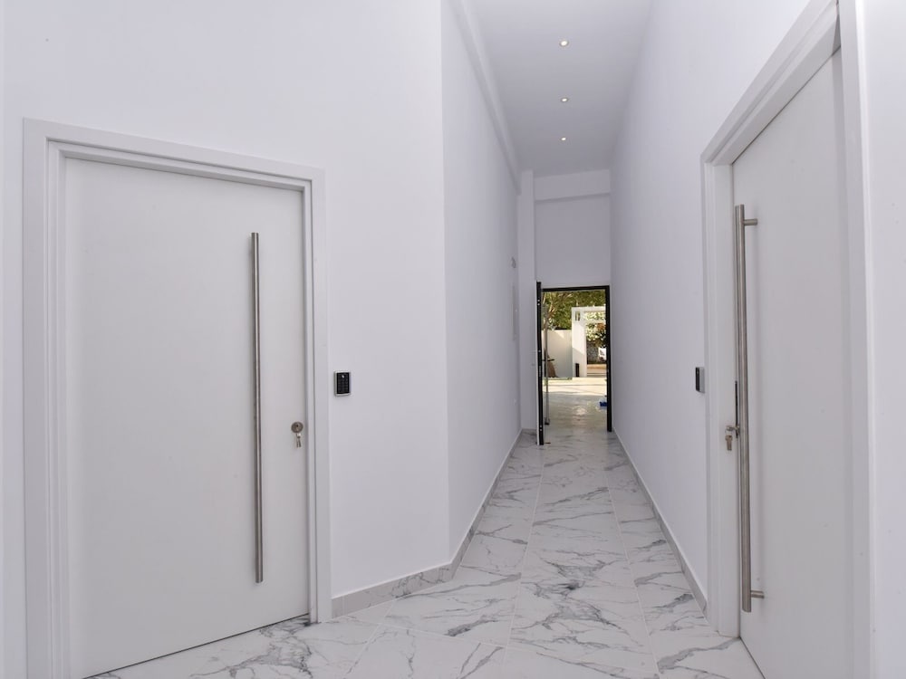 4 Elements Earth Luxury Suites photo 3