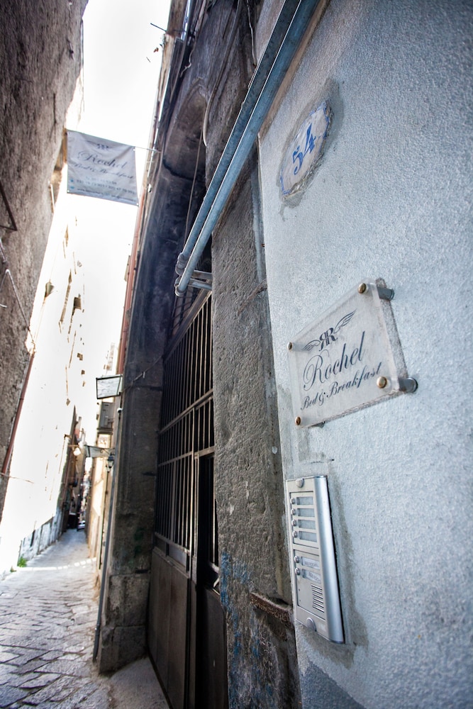 B&B Rochel