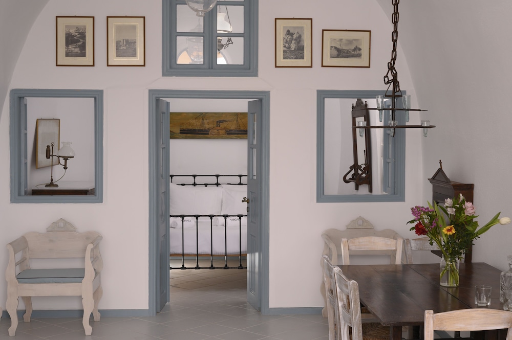 Nano Oia Villas photo 5