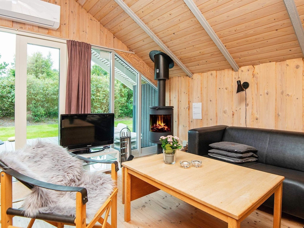5 Person Holiday Home in Oksbol view 4