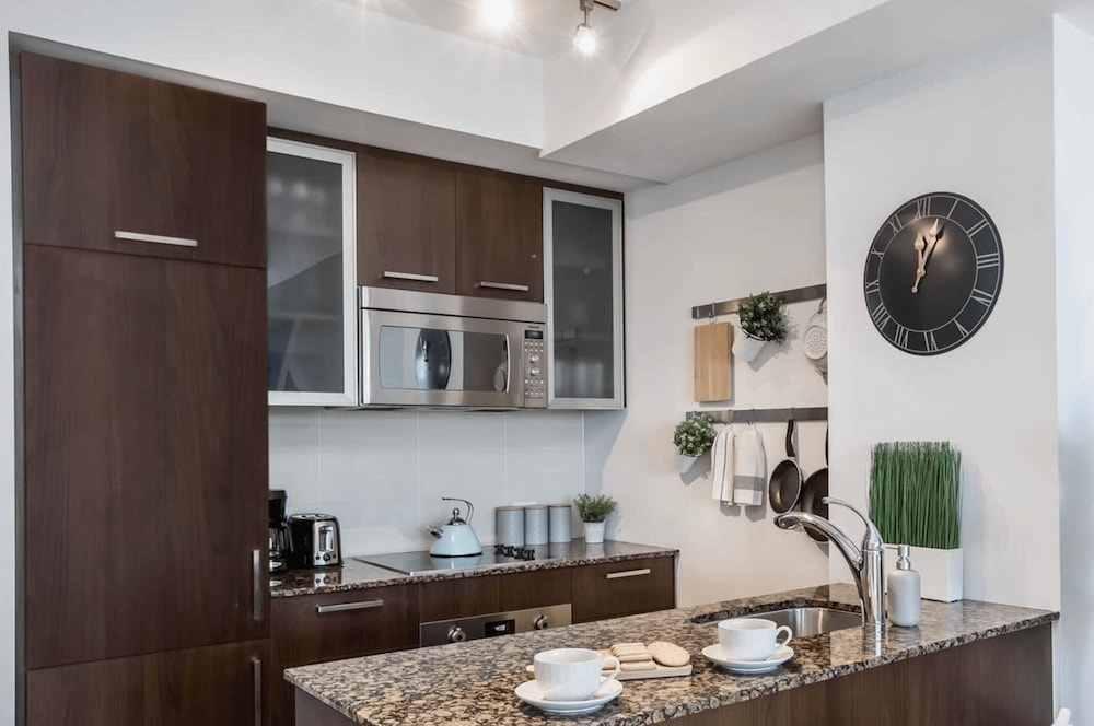 Ike Property Mgmt - Image 3