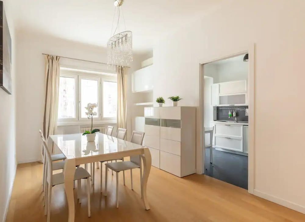 Elegant and bright property Rome Italy