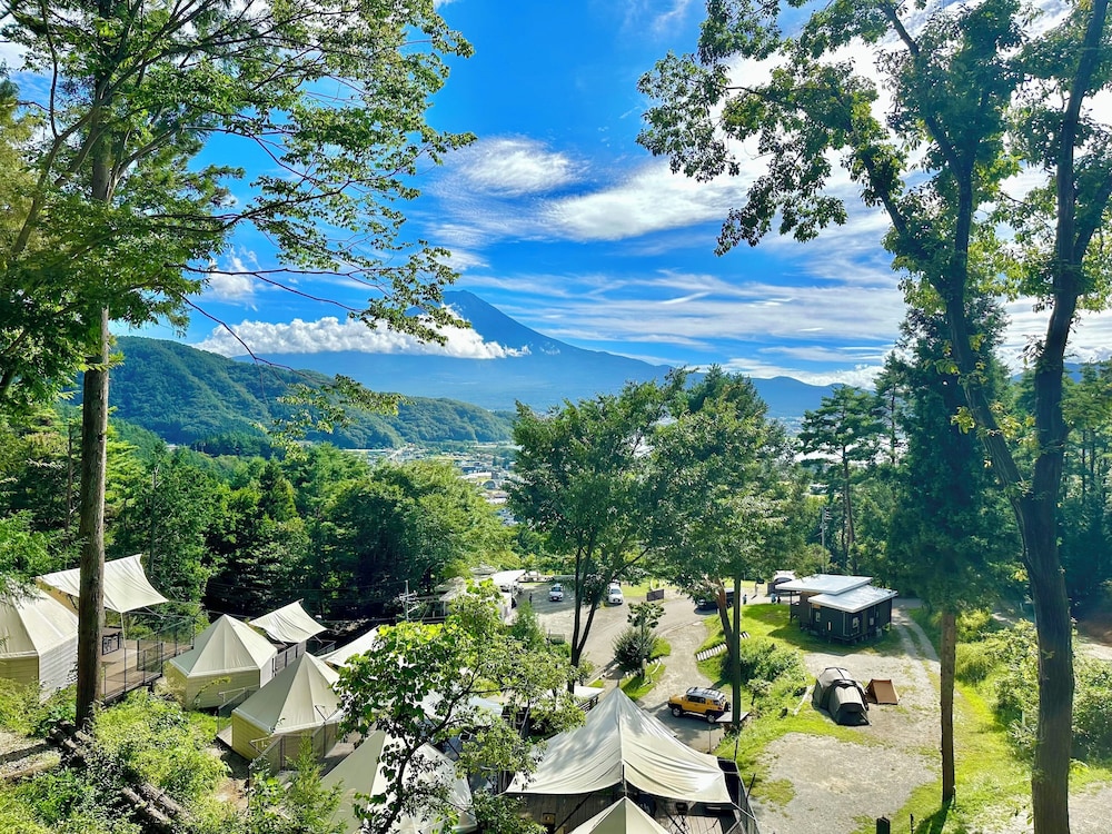 Retreat Camp Mahoroba