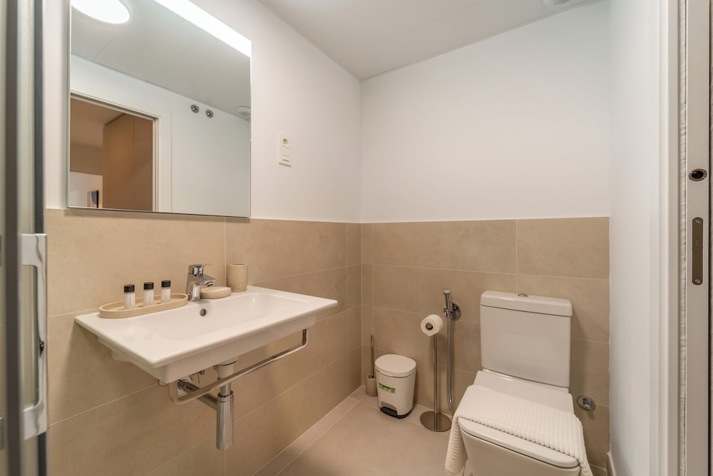Benalmadena Luxury 4 Bed Apartment Jacuzzi