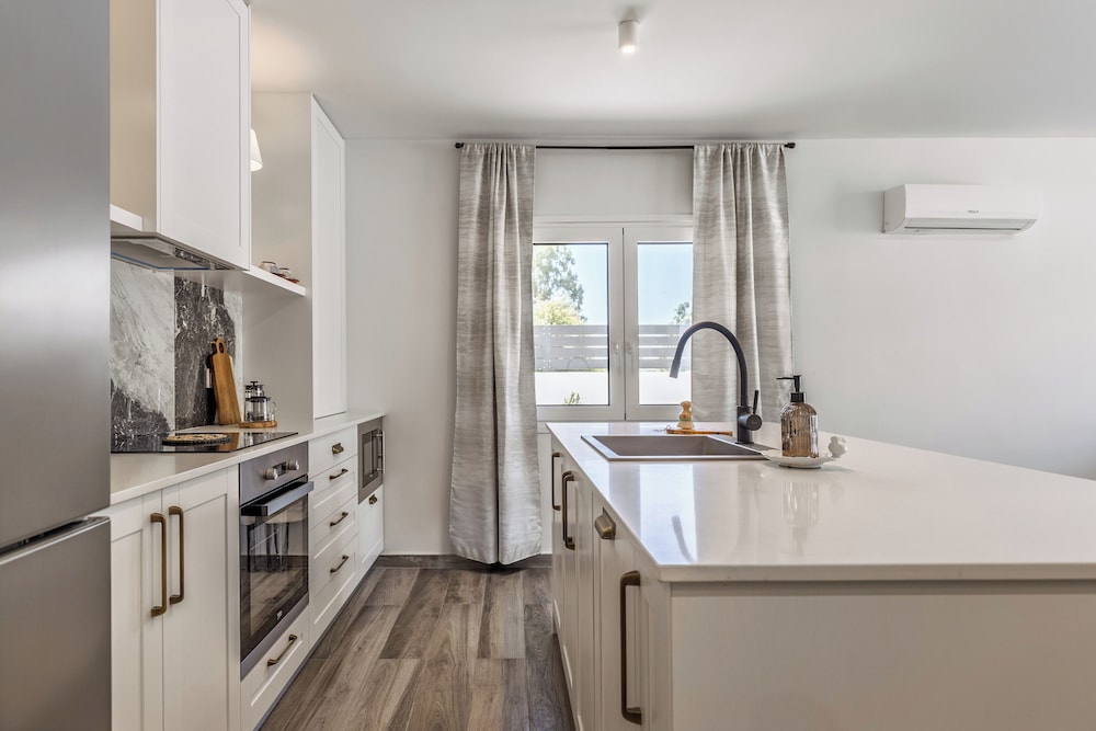 Oasis Luxury Residences