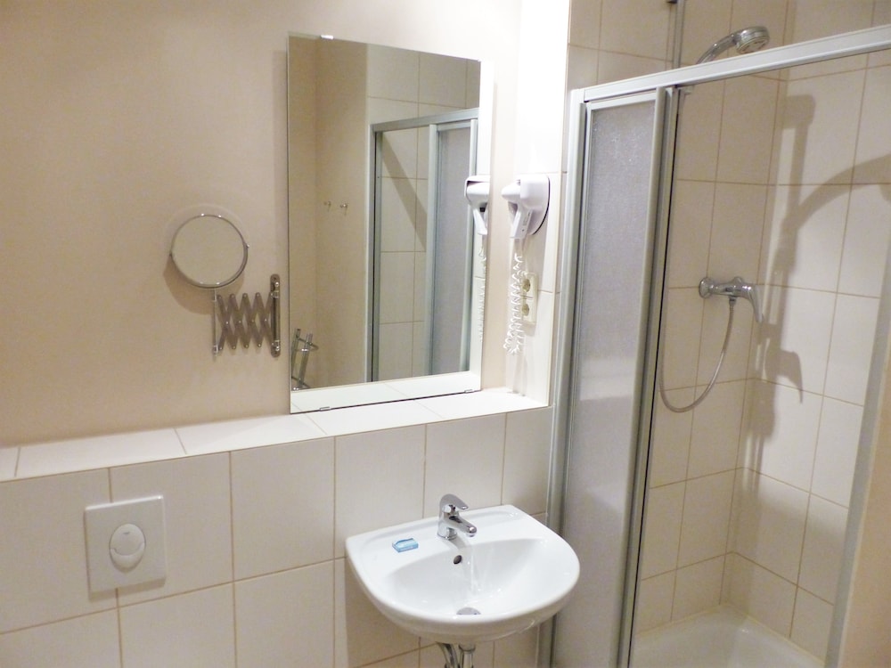 Hotel Pension Elegia am Kurfürstendamm