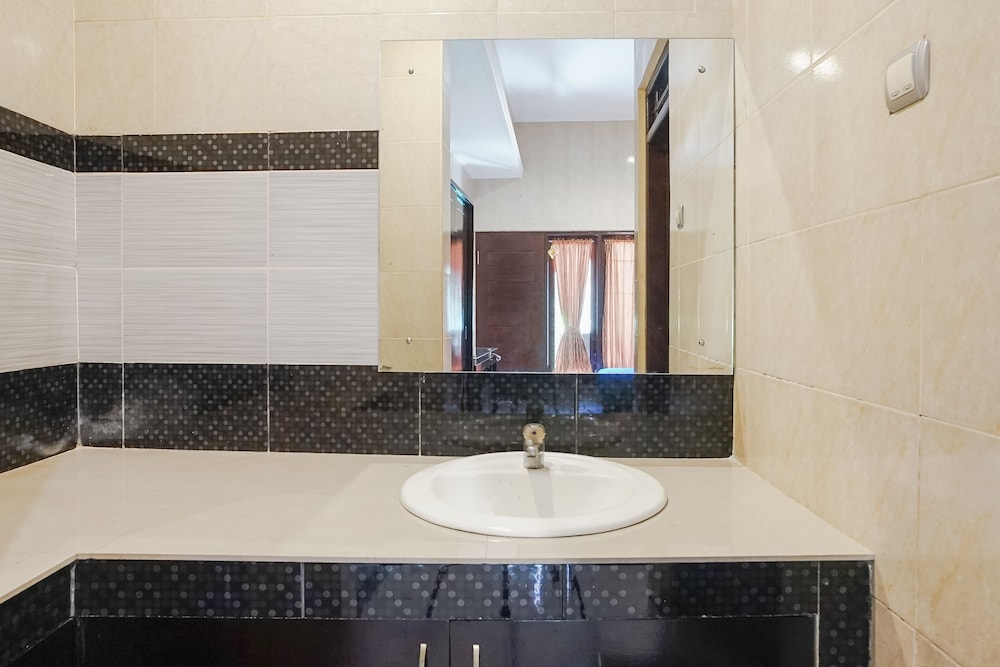 Denays Guest House Jimbaran