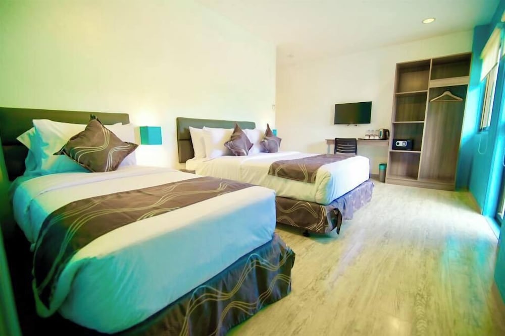 Baguio LeFern Hotel
