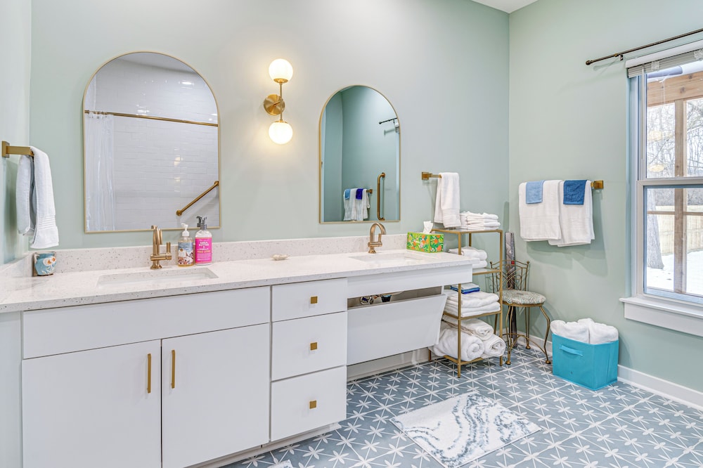 Chic Sobro Charmer w/ Covered Porch!