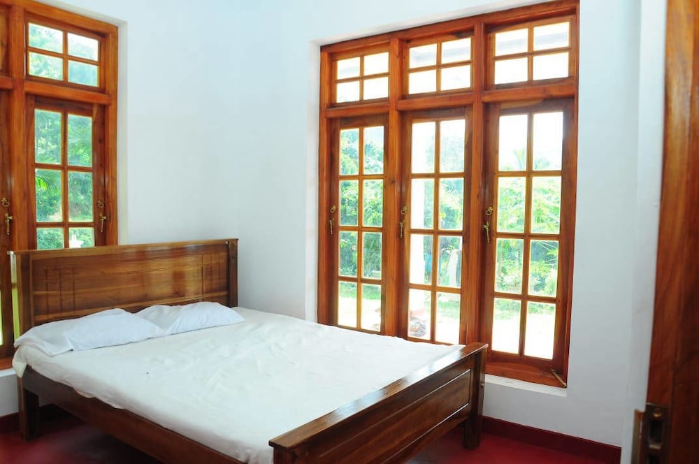 Onil Rock Resort view 2