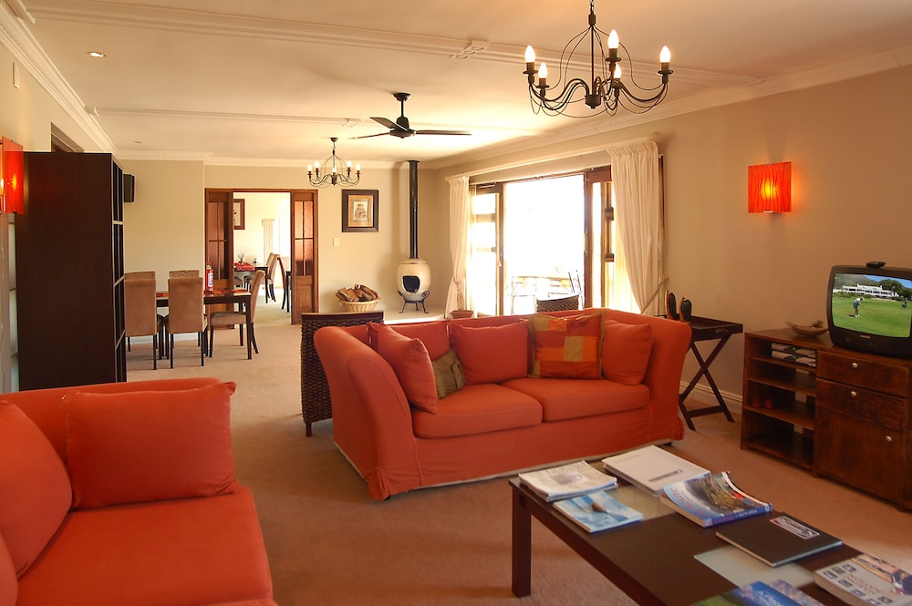 Knysna Country House view 2