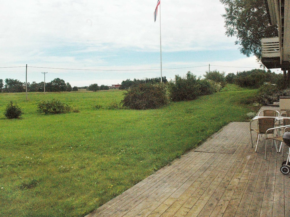 Photo 44