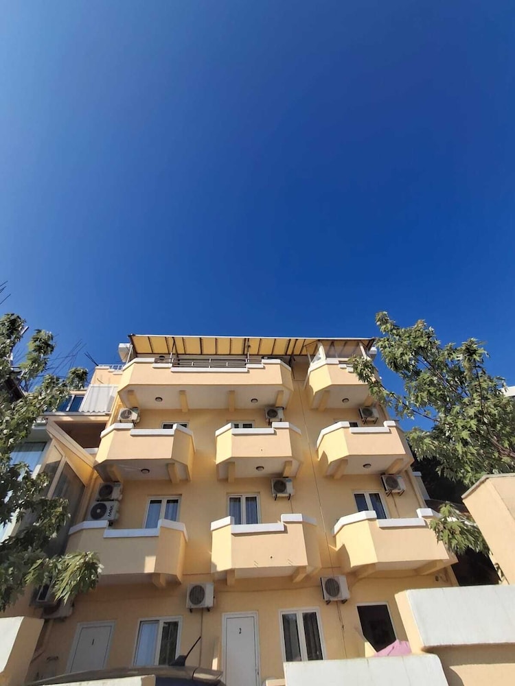 Sunlight Apartments Becici