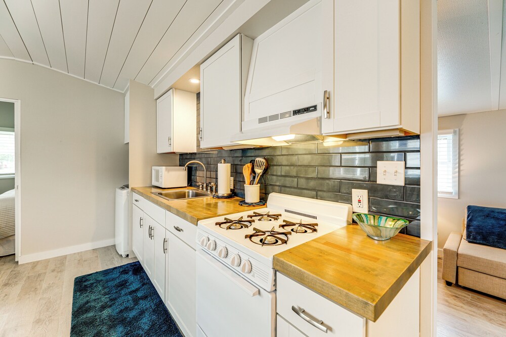 Pool & Marina: Family Home ~ 11 Mi to Ocean City