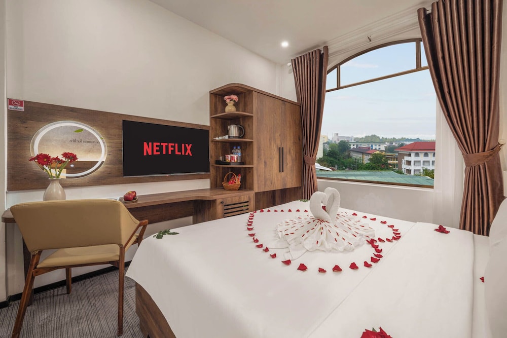 Kly Luxury Hotel