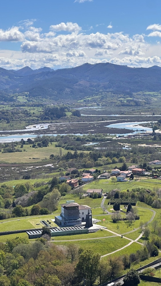 Etxelaia