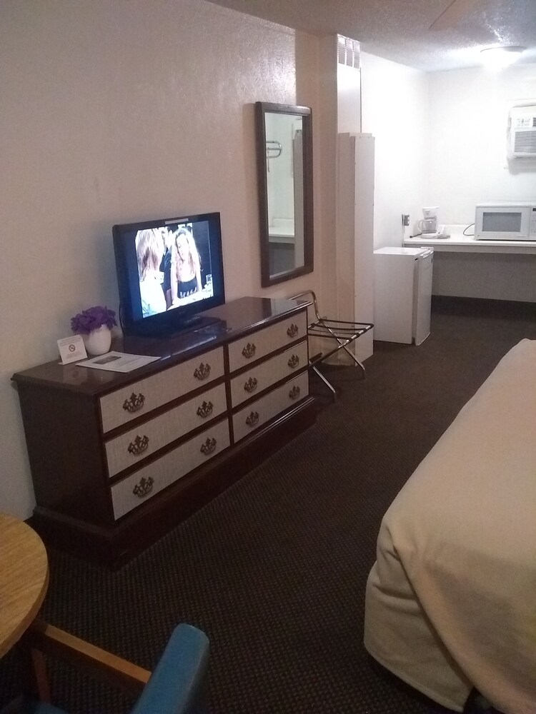 Hico Hills Inn - Property Image 6