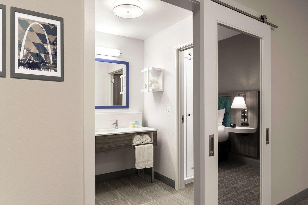 Hampton Inn O'Fallon - Property Image 9