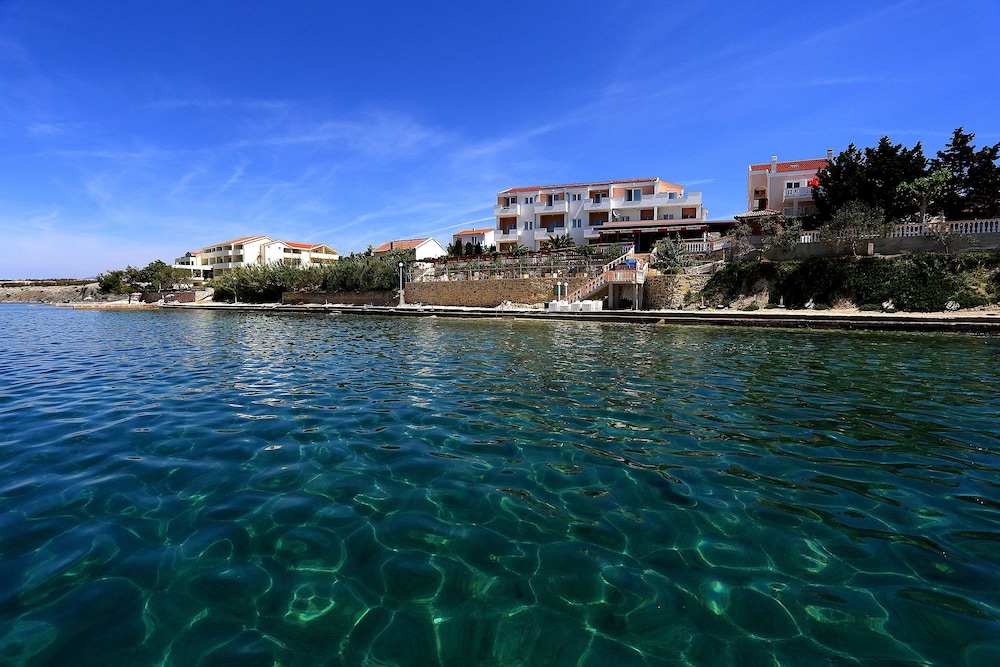 Pension Augustino