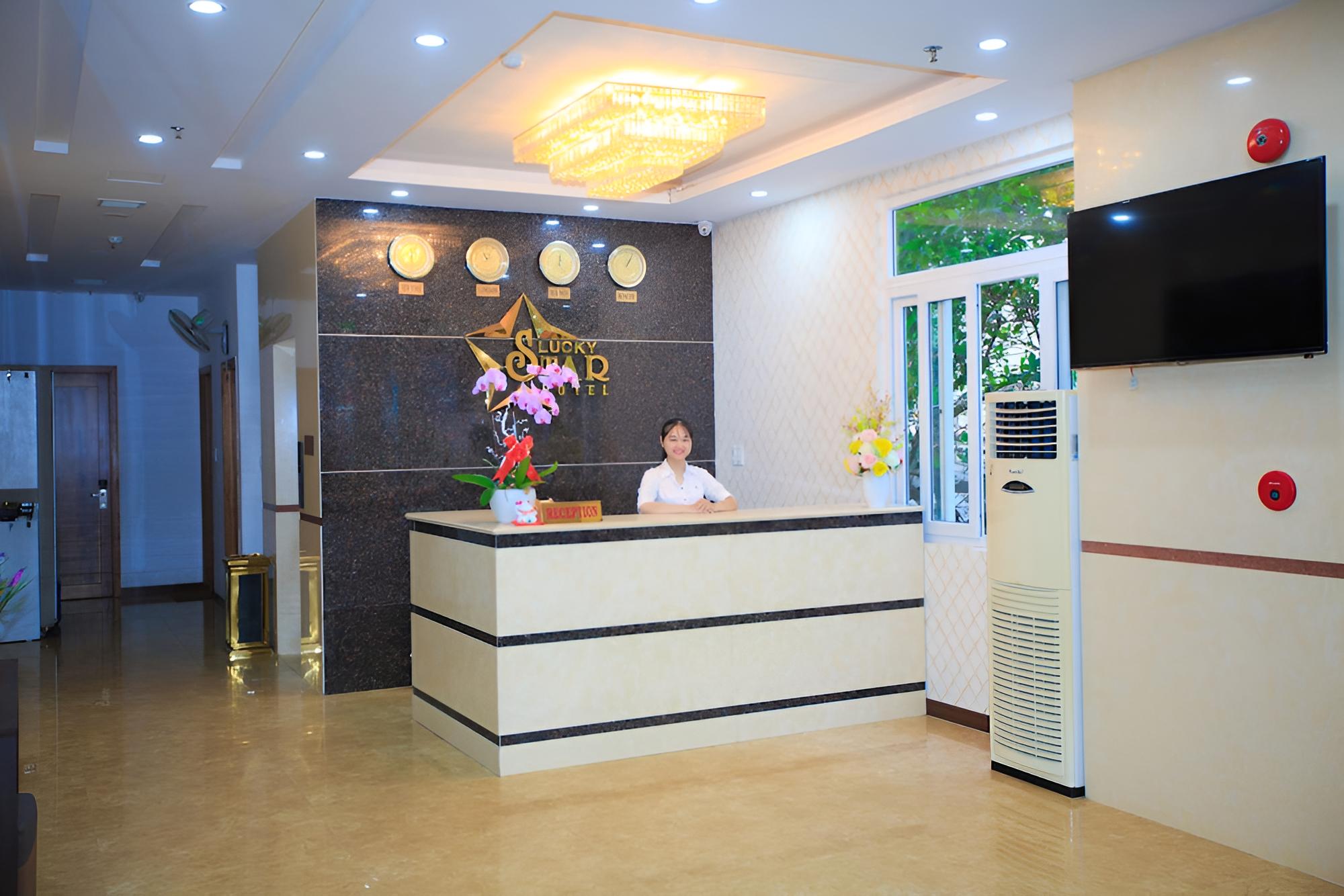 Lucky Star Hotel