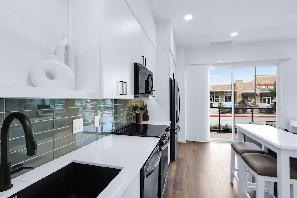 Luxury Resort-style Living Centrally Located