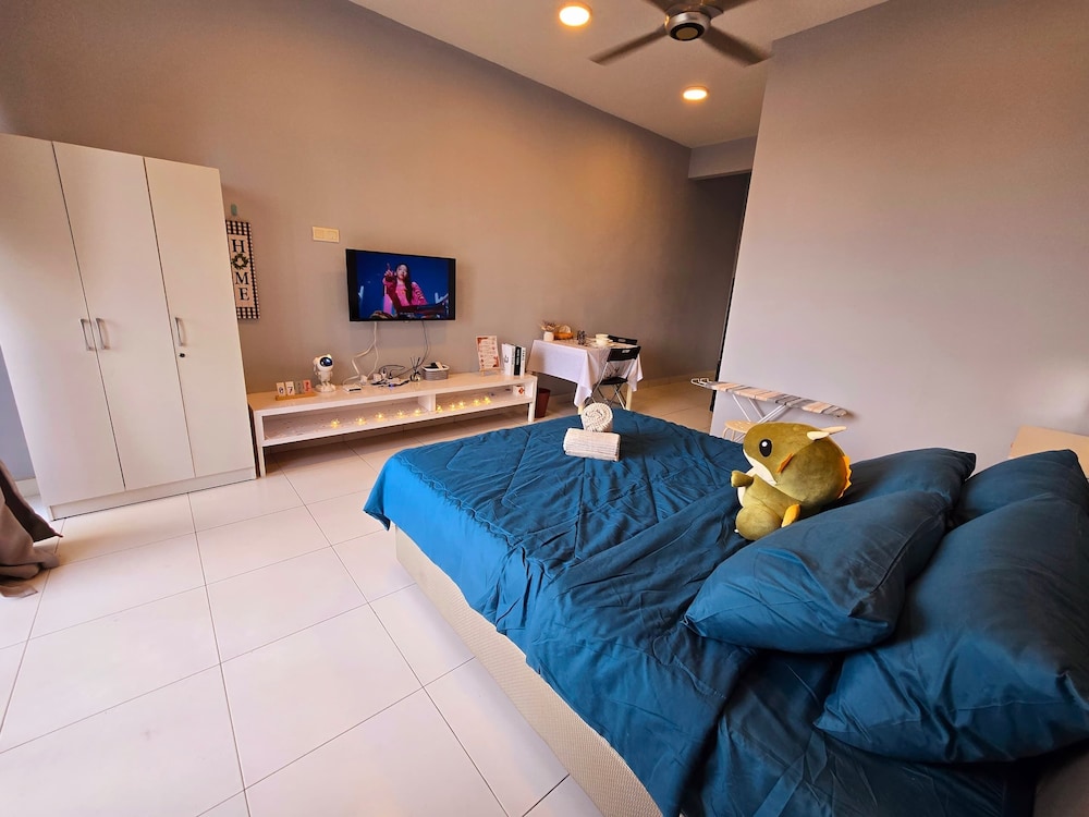 Neo Mutiara Damansara Studio 2PAX 1CP