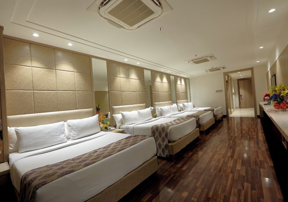 Palm Green Hotel and Resorts