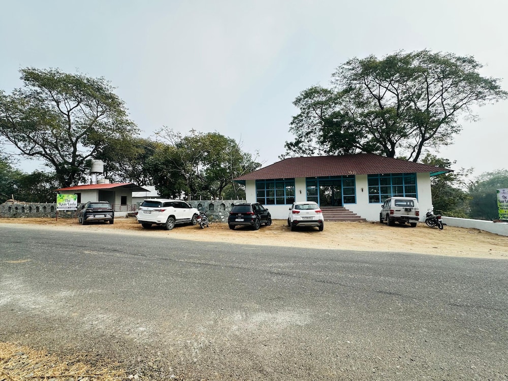 Kumbhal Van Resort Unit of Chandraprabha
