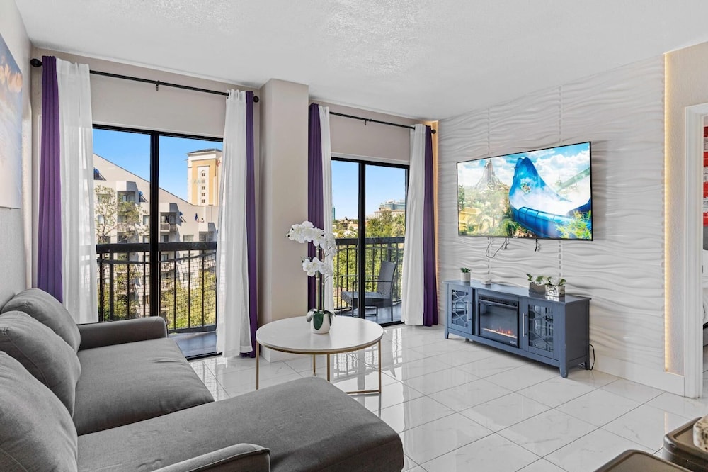 Enclave Swanky