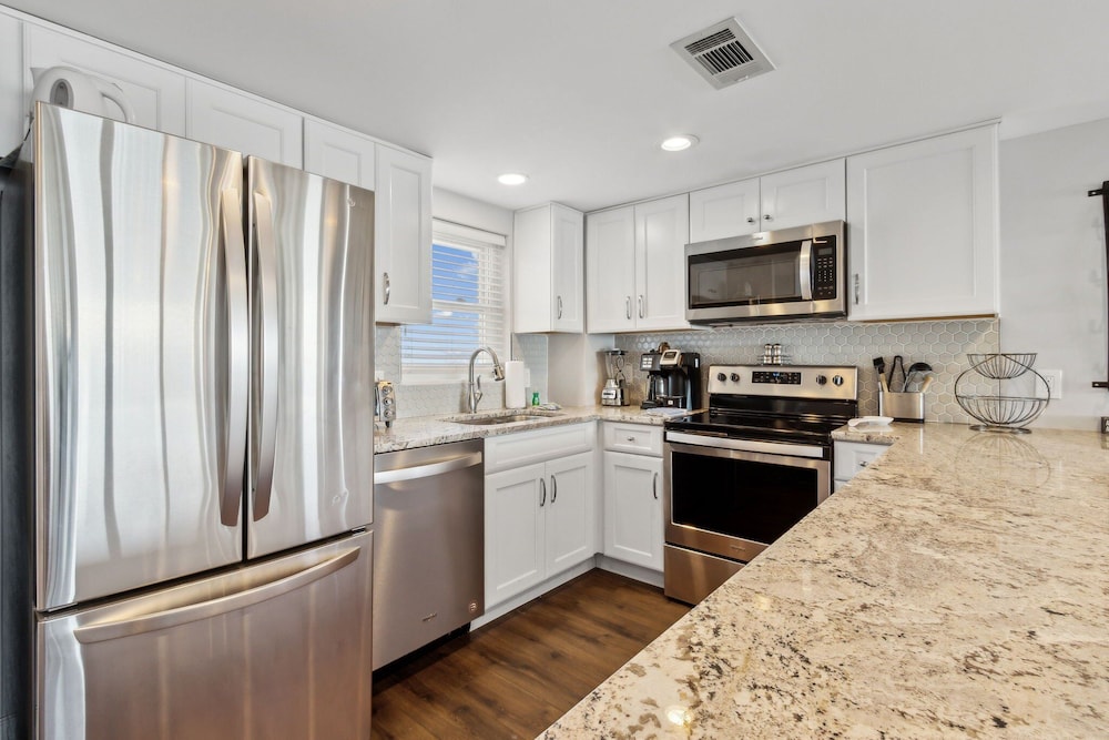 N4 Amelia South 2 Bedroom Condo