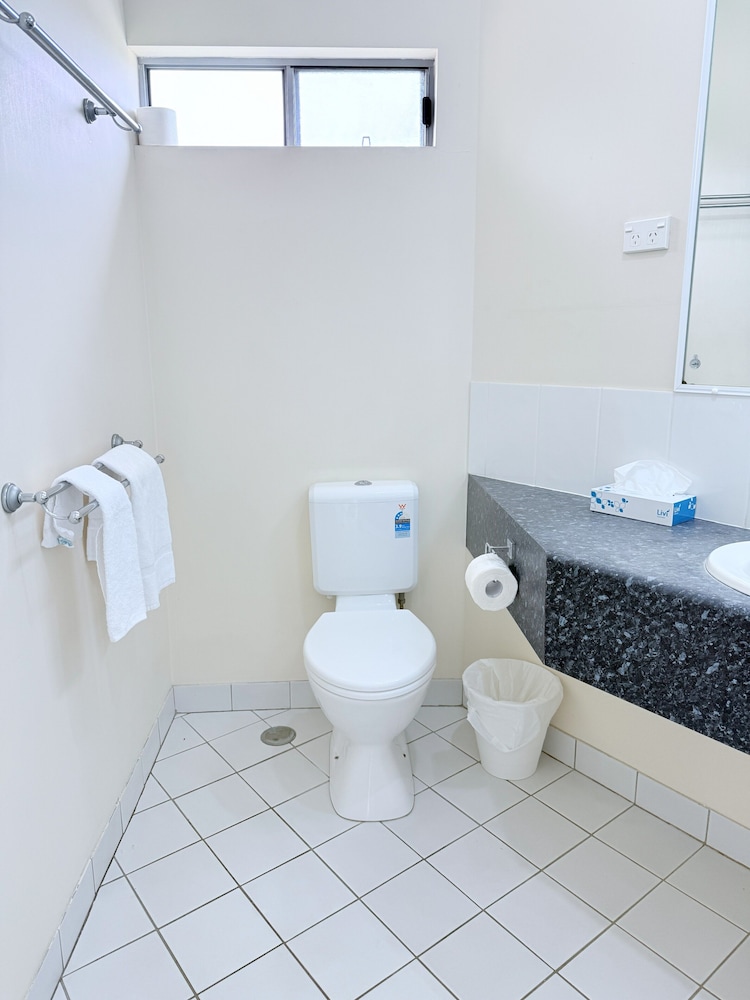 Emu Park Beach Resort