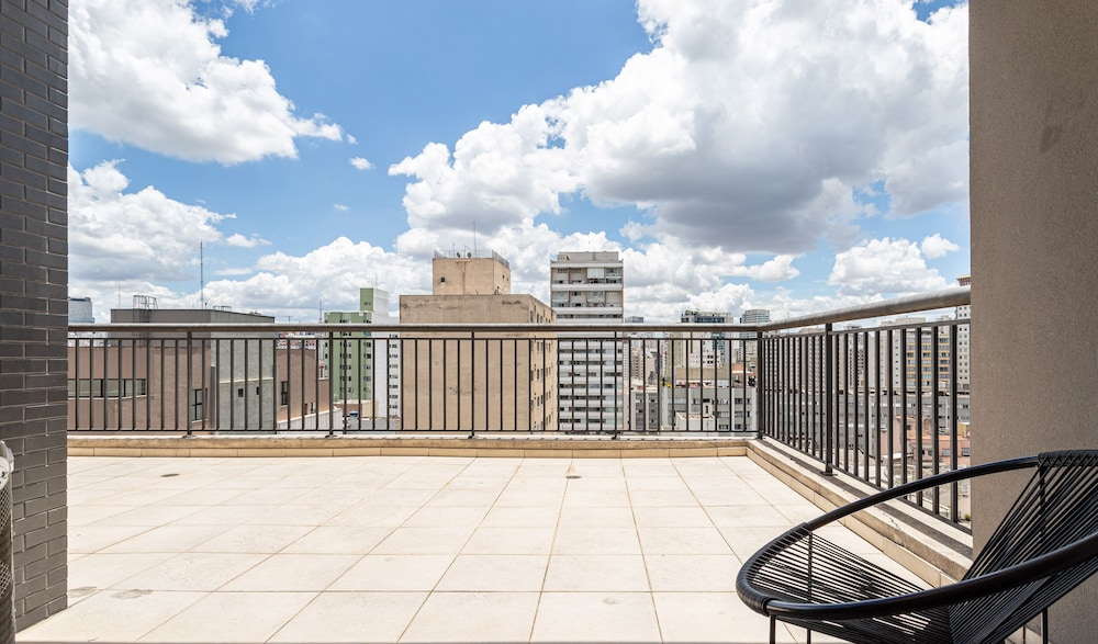 Setin Downtown Genebra by Viva - Apartamentos completos na Bela Vista com piscina