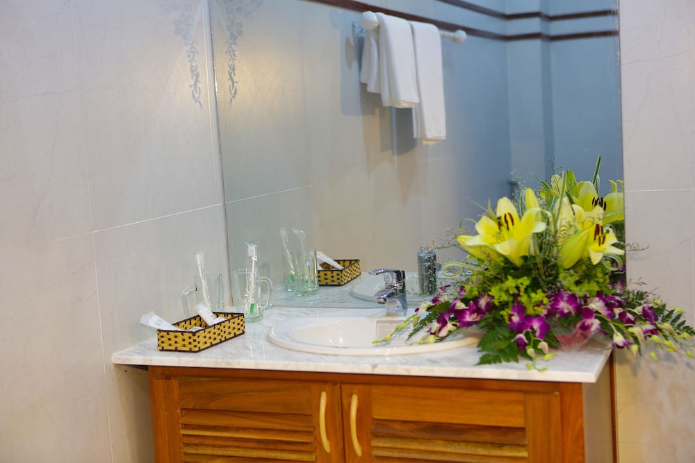 Hoang Thu Homestay