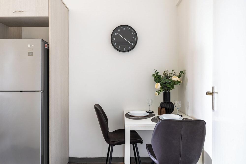 Bastia - Skyline 1-BR Apt in Nicosia