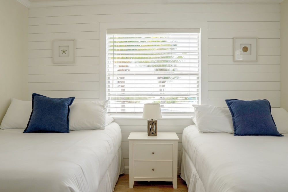 The Molloy - A Boutique Beach Resort