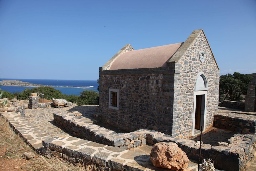 Agios Nikolaos Vacations - Elounda Solfez Villas - Property Image 12