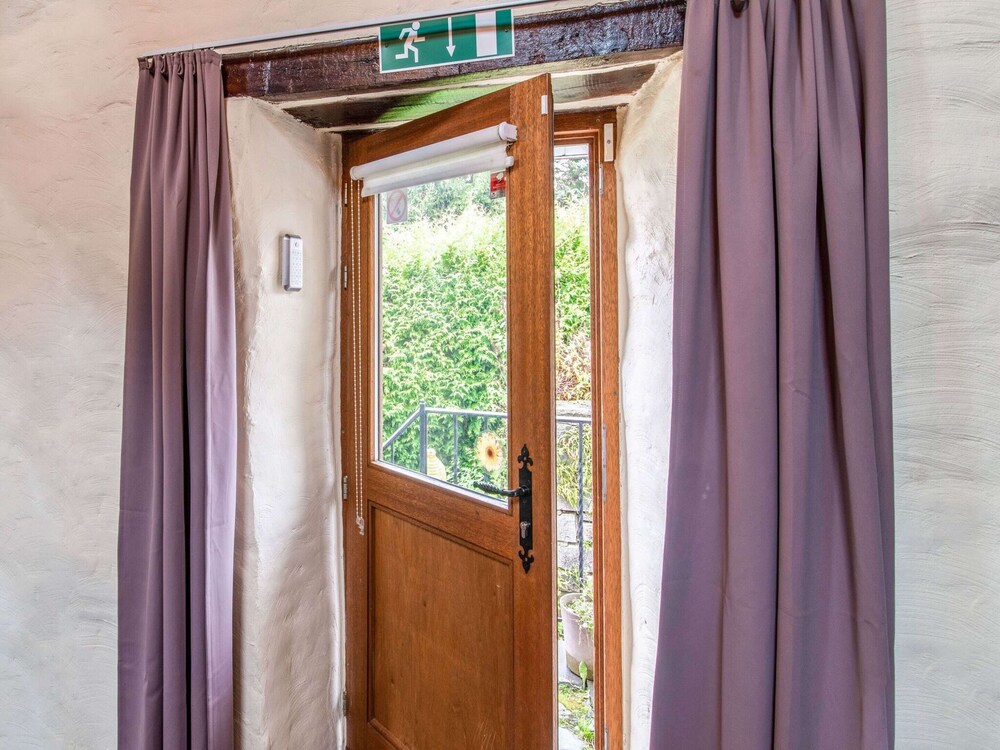 Characteristic Holiday Home in Cherain With Balcony