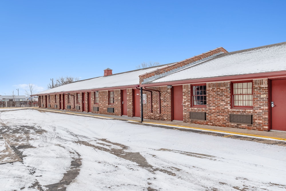 Emporia Vacations - Eleven Boutique Hotel - Property Image 7