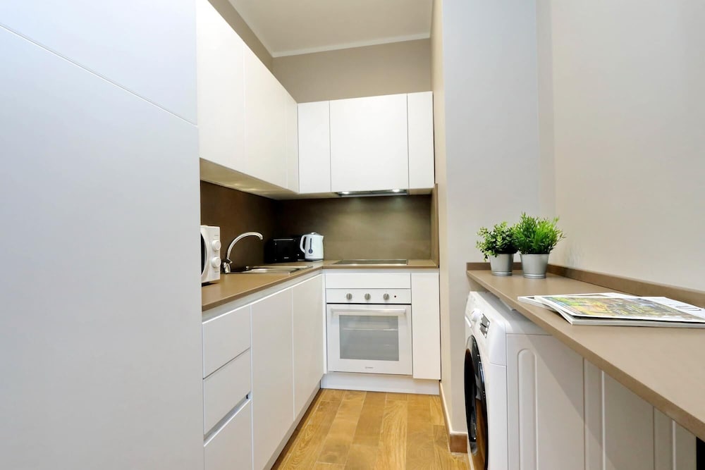 Rm-h501-pale6l4 Monti Apartments - M15