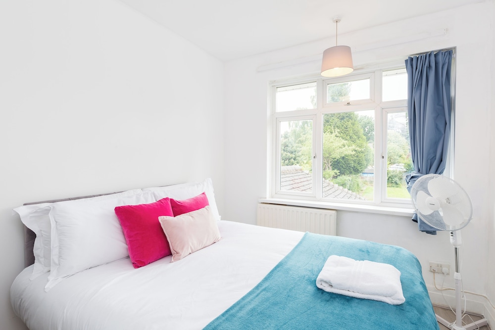 6 bedroom house near Edgbaston Stadium view 3