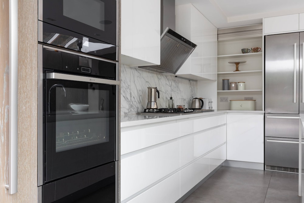 Fentiman Road II by Onefinestay