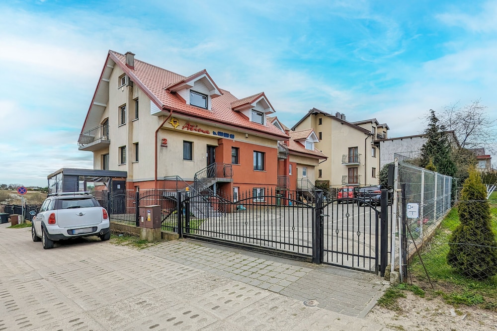 Studio Near The Sea by Renters view 4
