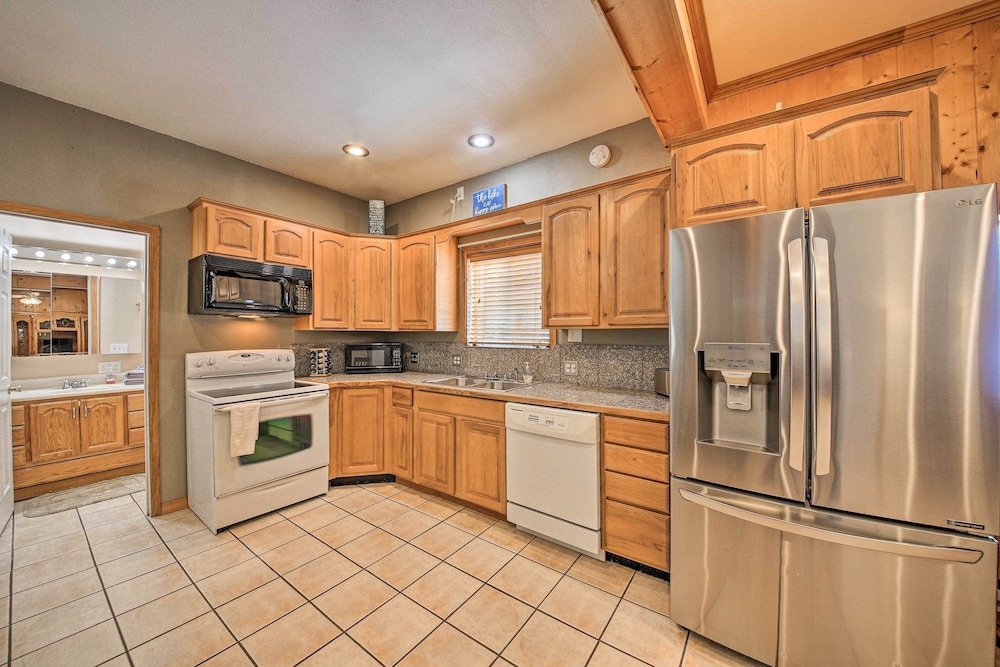 Family-friendly Sagle Vacation Rental w/ Deck - Property Image 29