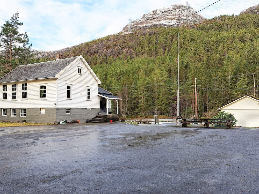 13 Person Holiday Home in Songesand