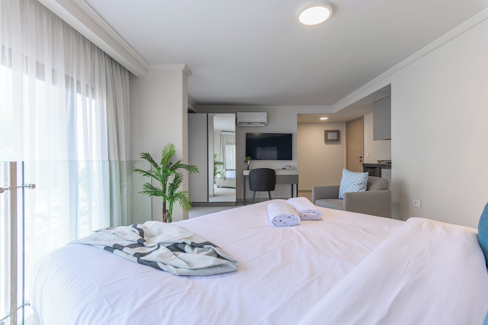 CityZen - Boutique Studios in Achrafieh