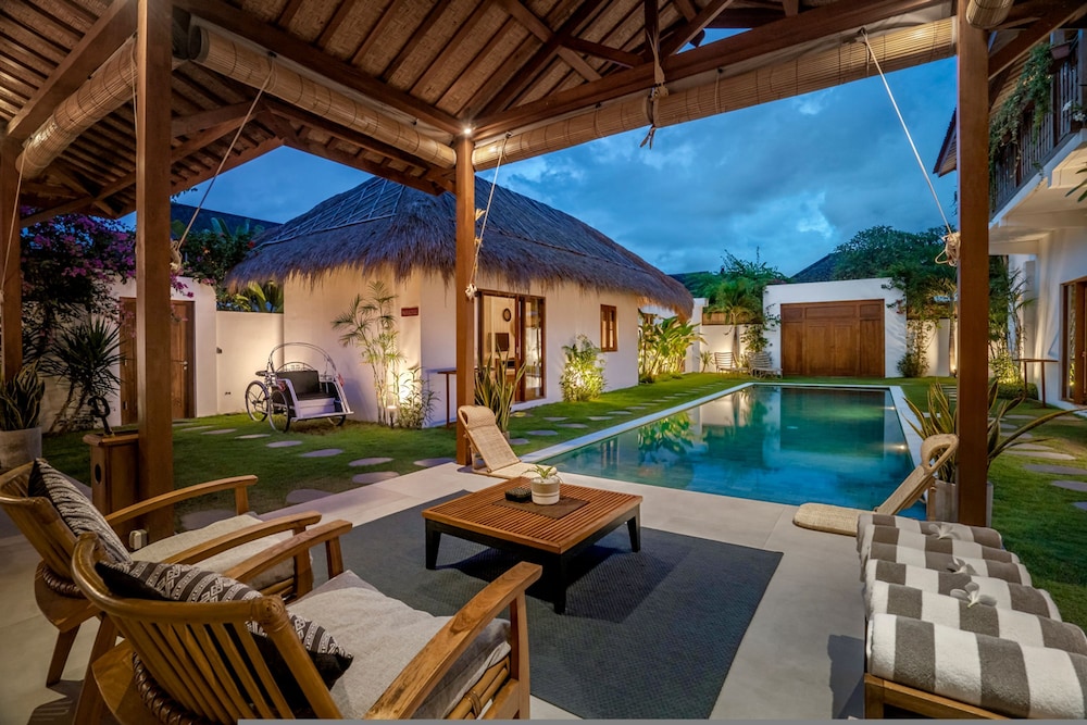 House of Bagera by Alfred in Bali - Tropical Family Dream Villa in Seminyak Oberoi Beach Bali