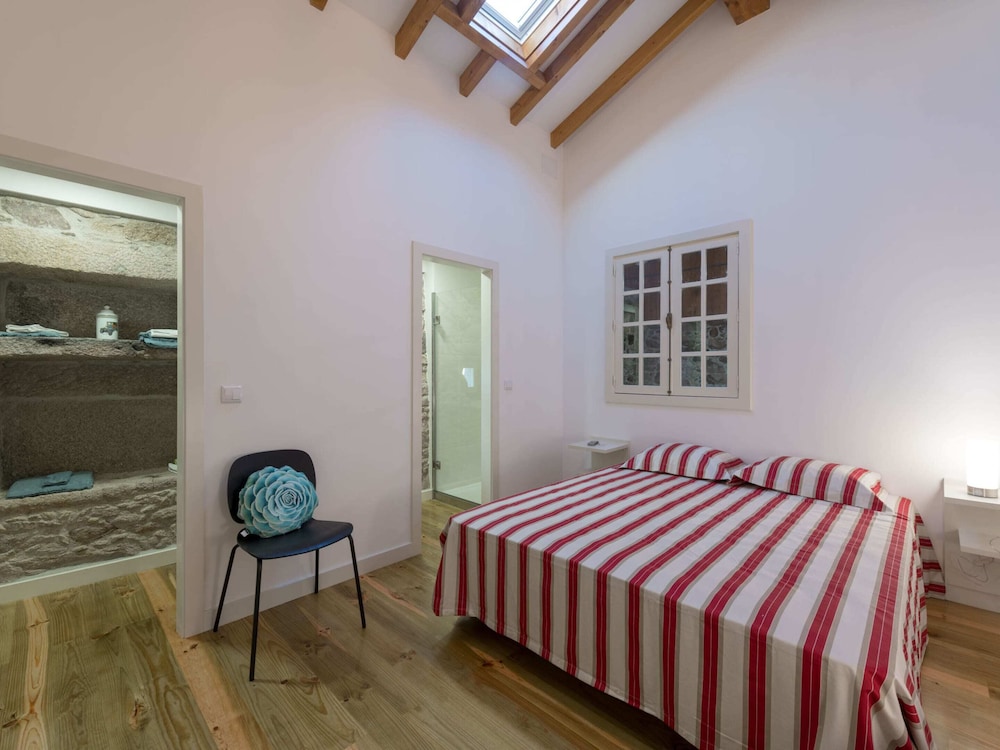 Country Escape With Pool; Portugal view 5
