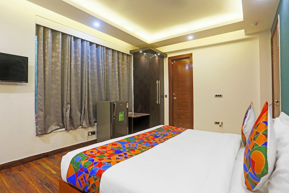 Fabhotel Star Inn
