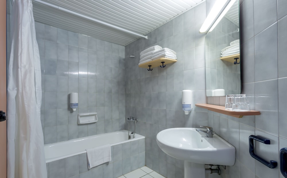 Dessole Dolphin Bay Resort – All Inclusive