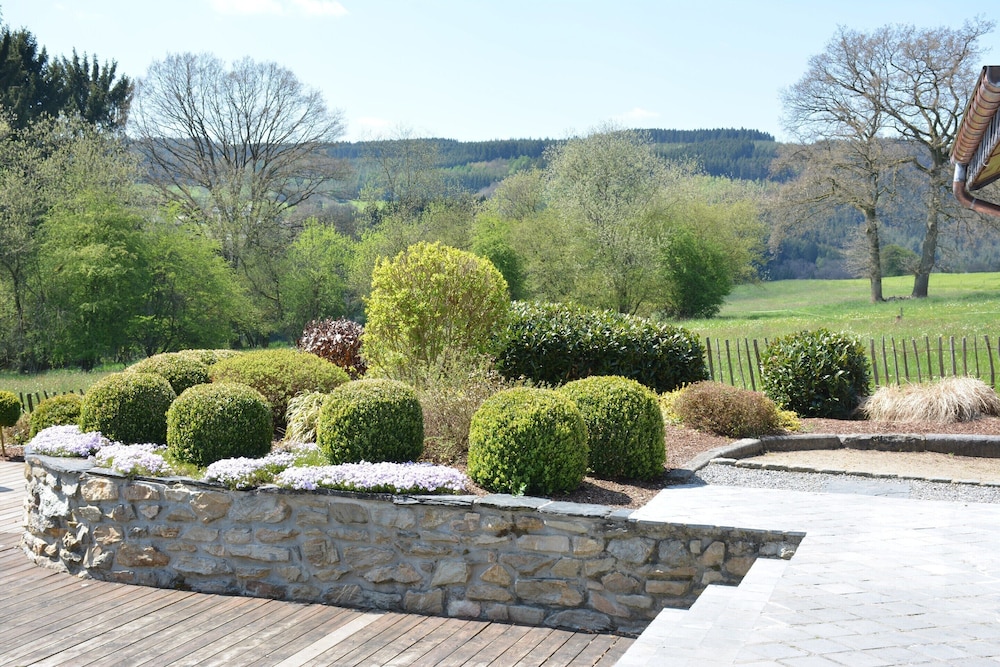 Farmhouse in Belgium Near Lake Coo & Jacuzzi
